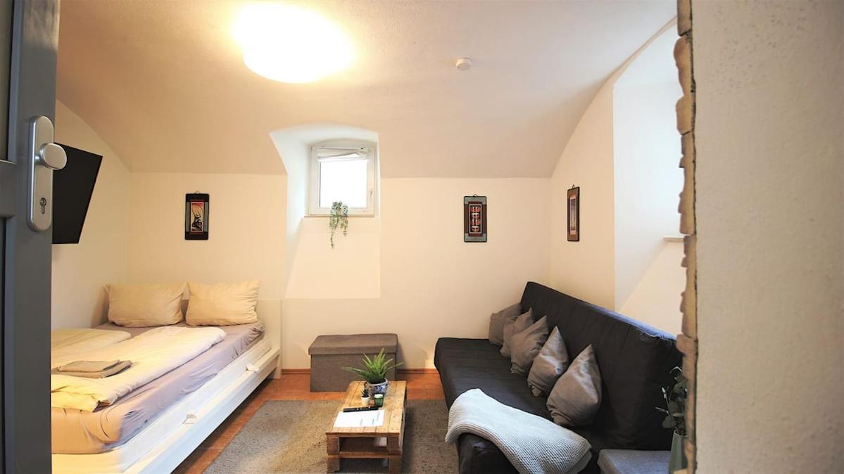 Fully Equipped Apartment Near Main Station Würzburg Exteriör bild